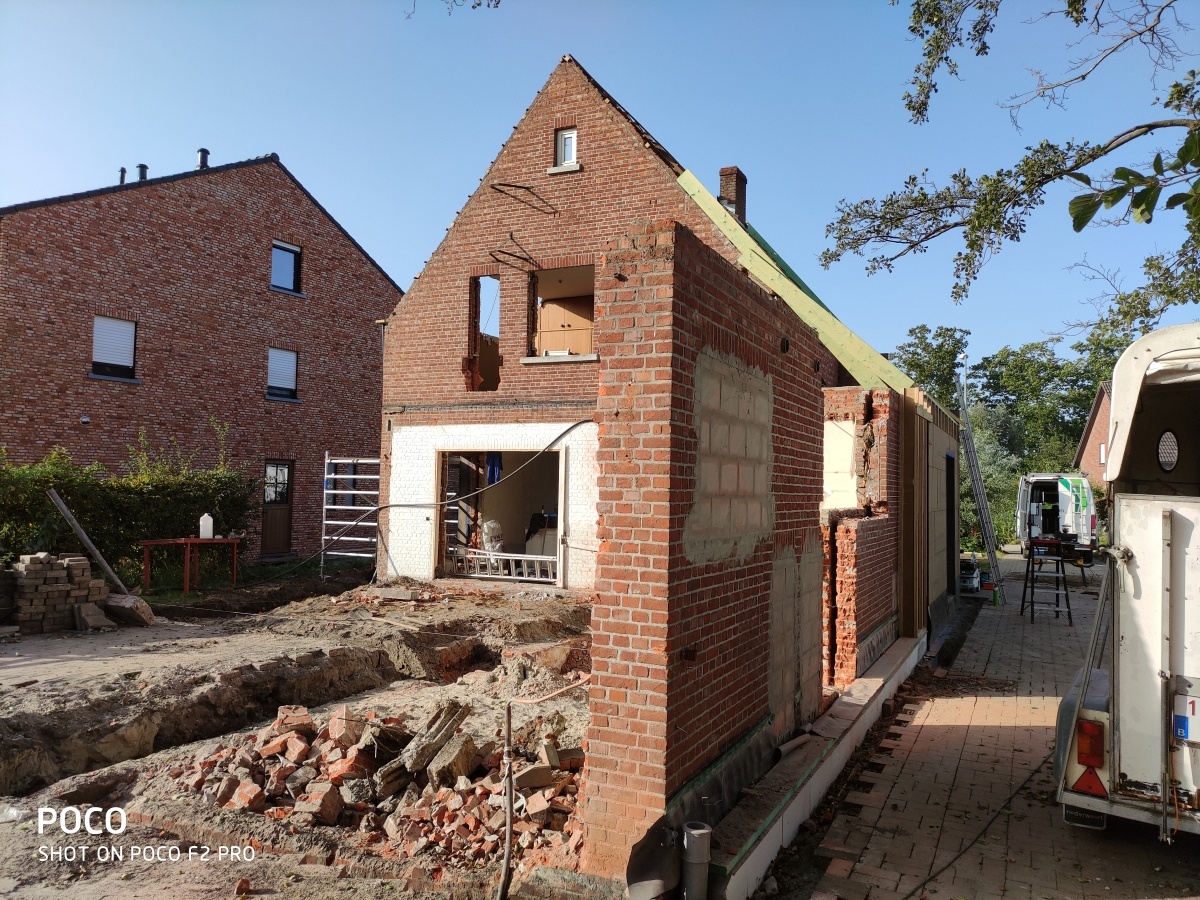 Bijgebouw of Aanbouw: Ecologische renovatie Arendonk